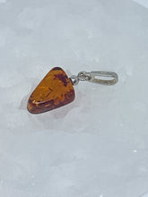 Mini nuget Amber Pendant