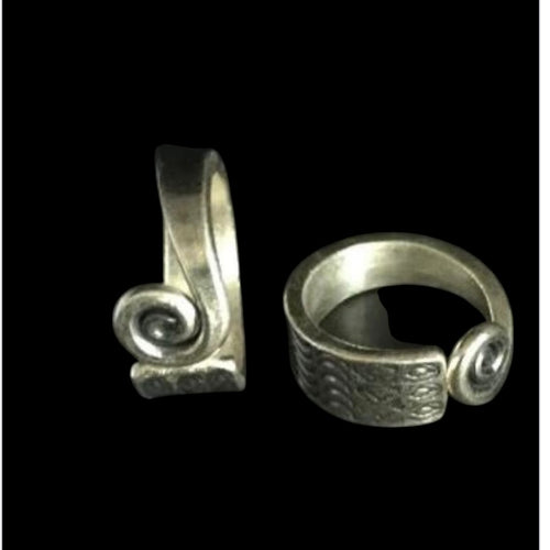 Coil and leaf - Hill Try be Silver Ring