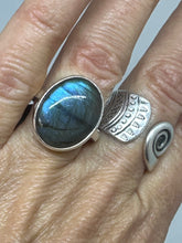 Etherial Labradorite Ring   Size 9