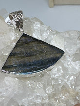 Medusa Labradorite pendant