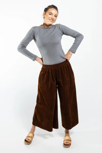 Surya CORDUROY PANTS- Walnut