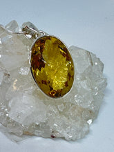 Large beauty deep honey faceted Citrine pendant