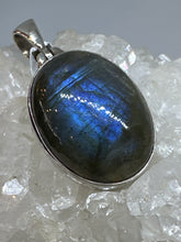 Mini Labradorite Pendant