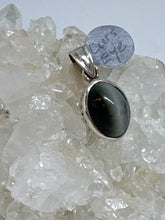 Cats Eye pendant