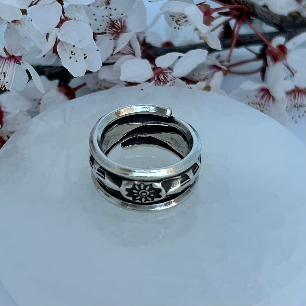 Hill Tribe Floral Motif Ring