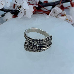 Hill Tribe Leaf Embrace Ring