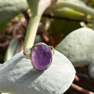 Protective Amethyst Ring      Size 8