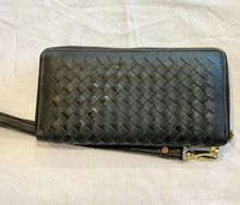 SALE! Jindy cow hide Woven wallet
